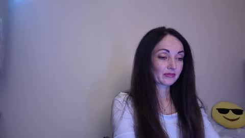 Snapshot of mirelisse chatting on 05/30/26, 09:34 Christina online show from 05/30/26, 09:34