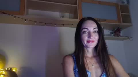 Snapshot of mirelisse chatting on 07/08/26, 08:46 Christina online show from 07/08/26, 08:46