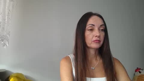 Snapshot of mirelisse chatting on 07/23/26, 04:05 Christina online show from 07/23/26, 04:05