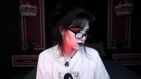 Jess online show from 06/01/26, 05:42