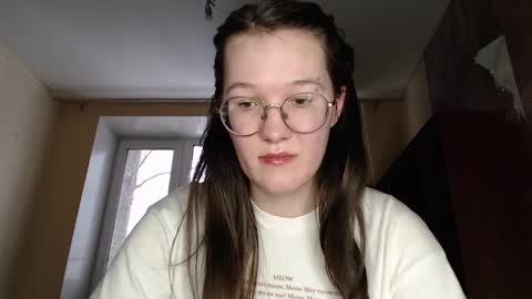 Snapshot of miriamor chatting on 02/27/25, 01:38 Mira online show from 02/27/25, 01:38