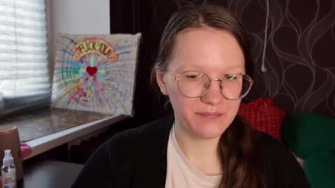 Snapshot of miriamor chatting on 10/07/25, 08:11 Mira online show from 10/07/25, 08:11