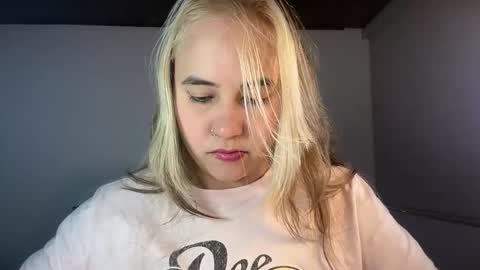 mirilinda online show from 03/06/26, 03:25