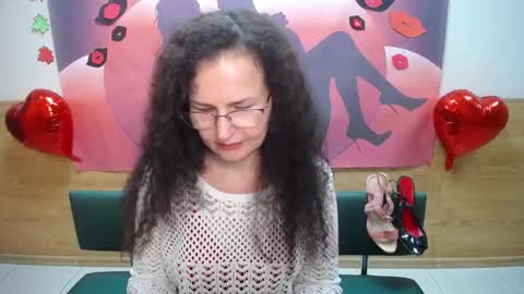 Snapshot of miroslava_happi chatting on 10/13/25, 05:29 Miroslava Happi online show from 10/13/25, 05:29