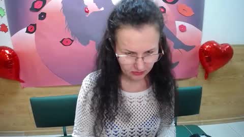 Snapshot of miroslava_happi chatting on 10/20/25, 06:36 Miroslava Happi online show from 10/20/25, 06:36