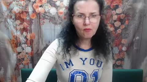 Snapshot of miroslava_happi chatting on 05/16/26, 06:43 Miroslava Happi online show from 05/16/26, 06:43