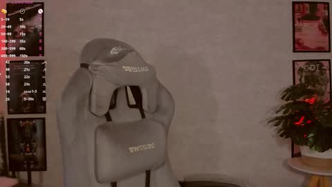 Miroslava online show from 02/24/26, 05:49