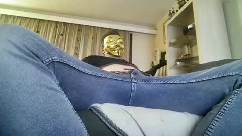 Snapshot of mirtoblack chatting on 02/04/25, 08:49 mirtoblack online show from 02/04/25, 08:49