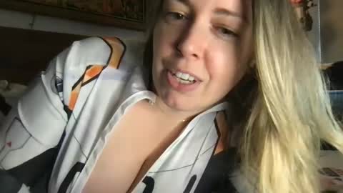 Snapshot of mis0h0rnybabii chatting on 10/08/25, 10:07 MisoHorny aka Goddess Sahara online show from 10/08/25, 10:07