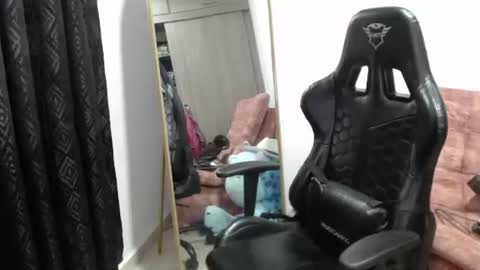 IYASHA online show from 10/06/25, 07:22