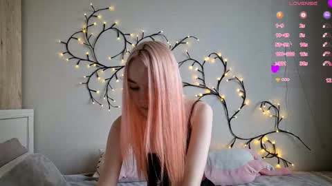 MisaMew online show from 02/16/26, 08:10