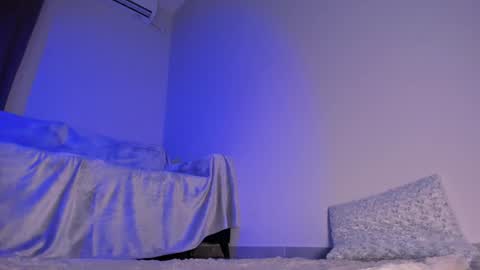 Mishel online show from 01/31/25, 04:17