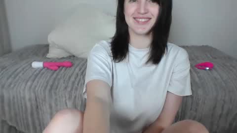 Elora online show from 02/11/26, 06:29