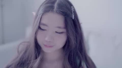 Snapshot of miso_misa chatting on 11/23/25, 08:25 Misa online show from 11/23/25, 08:25