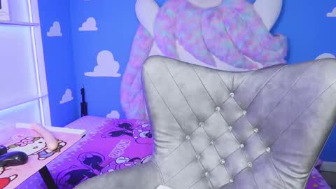 miss___angel online show from 10/15/25, 06:08