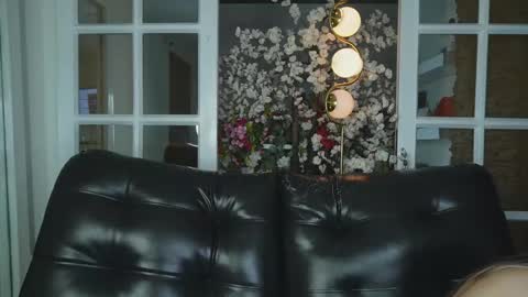 Snapshot of miss___angel chatting on 02/07/26, 11:03 miss___angel online show from 02/07/26, 11:03