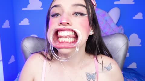 Sara online show from 02/07/25, 10:20