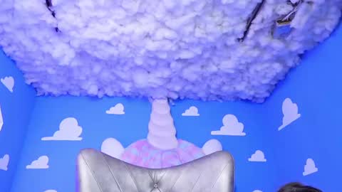 Sara online show from 03/01/25, 09:04