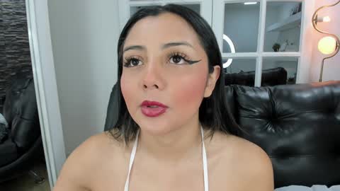 Snapshot of miss__anastasia chatting on 01/07/25, 11:05 Anastisia online show from 01/07/25, 11:05