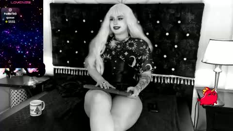 Snapshot of miss__star_ chatting on 09/19/25, 08:20 miss__star_ online show from 09/19/25, 08:20