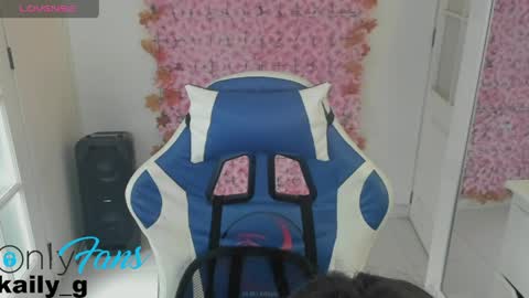 miss_adams01 online show from 04/08/26, 07:47