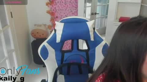 miss_adams01 online show from 05/12/26, 07:00