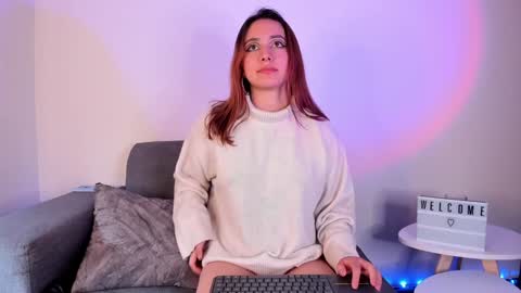 Snapshot of miss_alexa2 chatting on 01/28/25, 04:08 Alexa Sarmiento online show from 01/28/25, 04:08