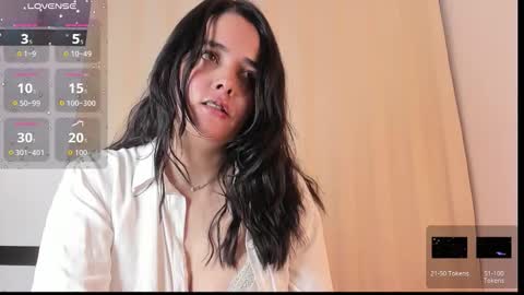 Snapshot of miss_alhy chatting on 12/04/25, 11:41 online show from 12/04/25, 11:41