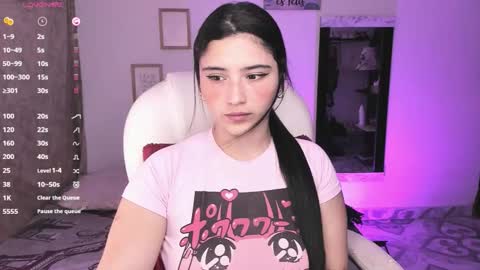 Snapshot of miss_alice0 chatting on 10/09/25, 03:43 Alice online show from 10/09/25, 03:43