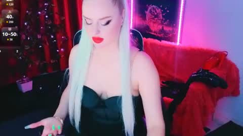miss_alice_silver online show from 06/11/26, 07:12