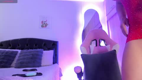 Snapshot of miss_amarantha1 chatting on 11/05/25, 11:43 A M A R A N T H A online show from 11/05/25, 11:43