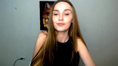 Angelina online show from 05/29/26, 06:11
