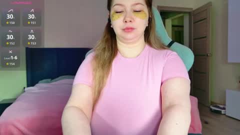 Snapshot of miss_anna909 chatting on 04/16/26, 07:31 Anna online show from 04/16/26, 07:31