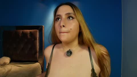 Anny online show from 04/06/26, 01:03