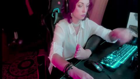 missAsmodeus online show from 10/28/25, 07:49