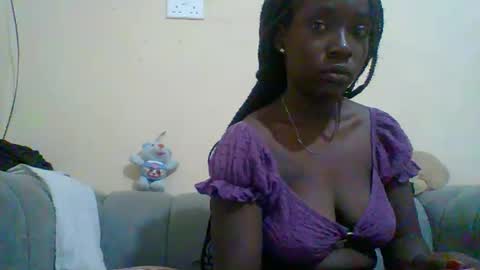 Snapshot of miss_atitude chatting on 09/19/25, 04:25 miss_atitude online show from 09/19/25, 04:25