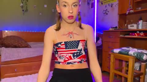 Anya online show from 03/05/26, 04:14