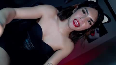 miss_bella69 online show from 05/08/26, 04:51