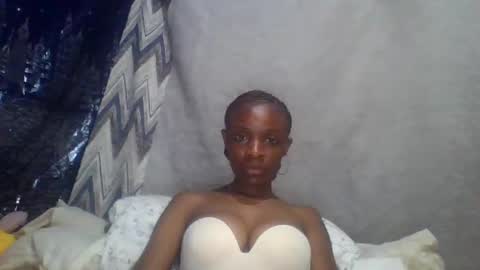 Snapshot of miss_belllo chatting on 02/04/25, 07:40 miss_belllo online show from 02/04/25, 07:40