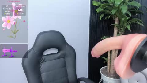 miss_blowjob4u online show from 09/13/25, 01:49