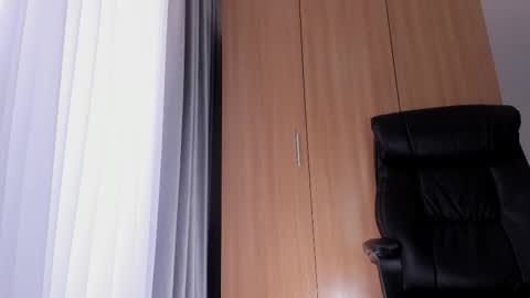 Snapshot of miss_boobtastic chatting on 01/15/26, 12:54 Ivy online show from 01/15/26, 12:54