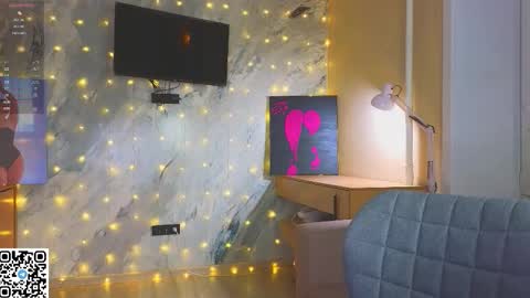 Sandy online show from 12/21/25, 11:23