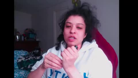 Snapshot of miss_carmila chatting on 10/21/25, 03:57 Miss Carmila online show from 10/21/25, 03:57