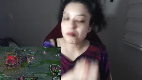 Snapshot of miss_carmila chatting on 11/07/25, 02:33 Miss Carmila online show from 11/07/25, 02:33