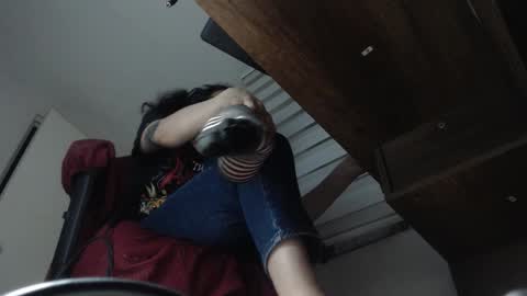 Snapshot of miss_carmila chatting on 11/20/25, 12:00 Miss Carmila online show from 11/20/25, 12:00