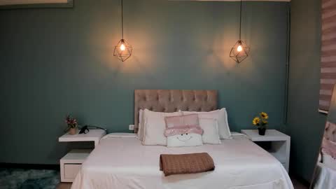 Cataleya online show from 11/28/25, 11:46