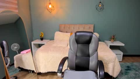 Cataleya online show from 01/12/26, 10:53