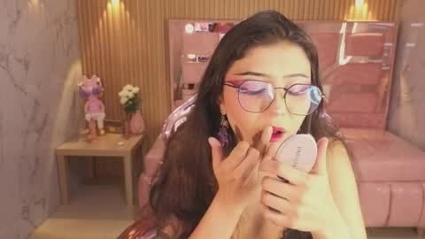 Snapshot of miss_devil_s chatting on 01/17/26, 03:11 miss_devil_s online show from 01/17/26, 03:11