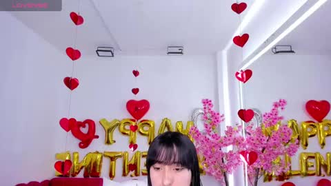 Snapshot of miss_dolly1 chatting on 02/14/25, 11:21 Melanie online show from 02/14/25, 11:21