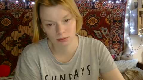 Elis online show from 06/24/26, 10:47